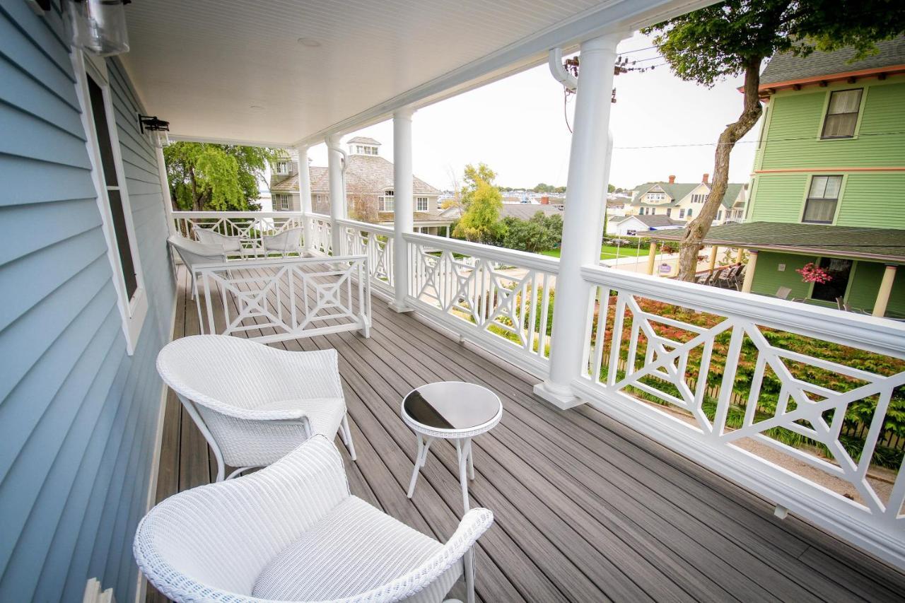 Harbour View Inn แมคคิแนคไอแลนด์ ภายนอก รูปภาพ